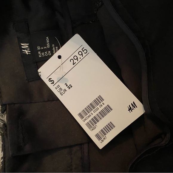 H&M gray and White Patterned Pencil Skirt - Picture 5 of 5